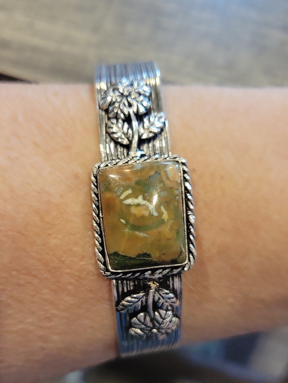 Cuff Sterling Silver W/ Ocean Jasper Stone & Flowers/ GUC - Picture 5 of 6